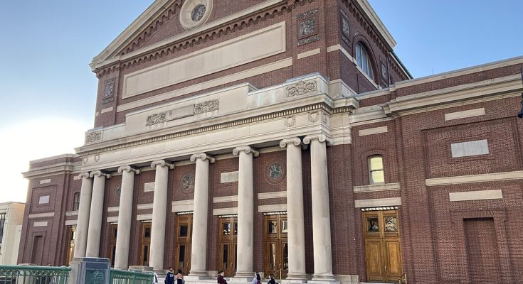 A photo of the outside of Boston's Symphony Hall.