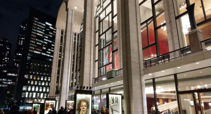 A photo of the front of the Metropolitan Opera House.