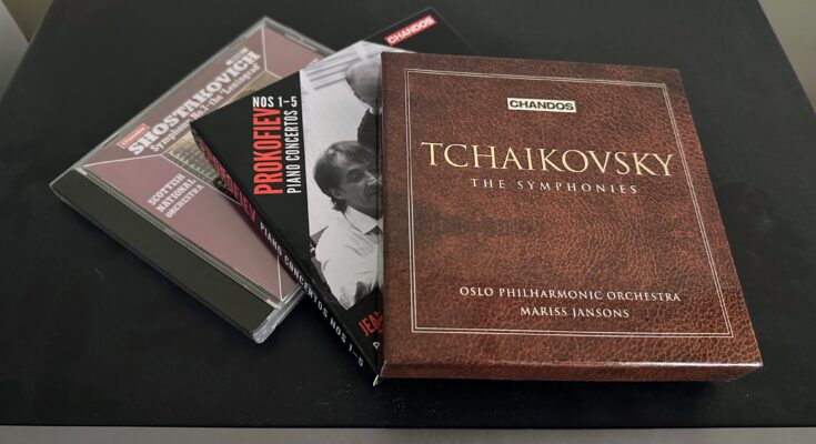 A photo of three CDs from Chandos Records.