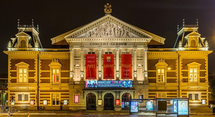 The Royal Concertgebouw, Amsterdam, The Netherlands. Photo: Diego Delso, CC BY-SA 4.0, via Wikimedia Commons