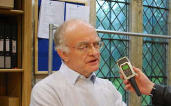 John Rutter. Photo: vocalessence, CC BY-SA 2.0, via Wikimedia Commons