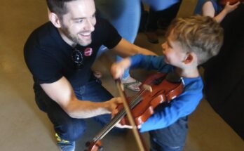 Exploring the Violin. Photo: IntoClassical