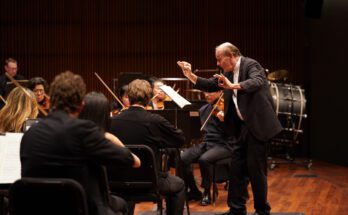 Gábor Takács-Nagy conducting the St. Paul Chamber Orchestra in 2024. Photo: St. Paul Chamber Orchestra