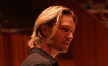 Eric Whitacre. Photo: Eric Whitacre, Inc., CC BY-SA 3.0, via Wikimedia Commons